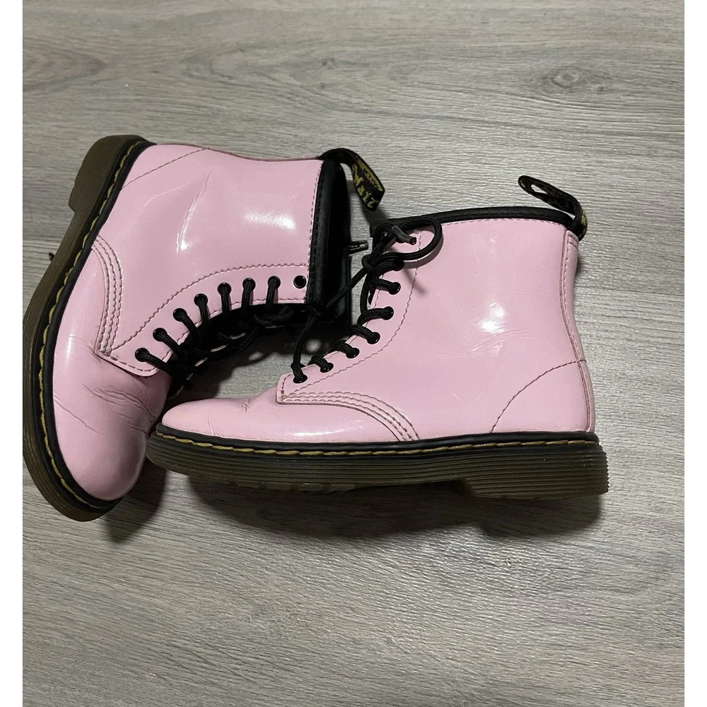 Dr. Martens 1460 Air Wair‎ Pastel Pink Patent Toddler 10c Boots